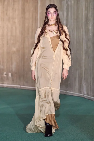 Look 36